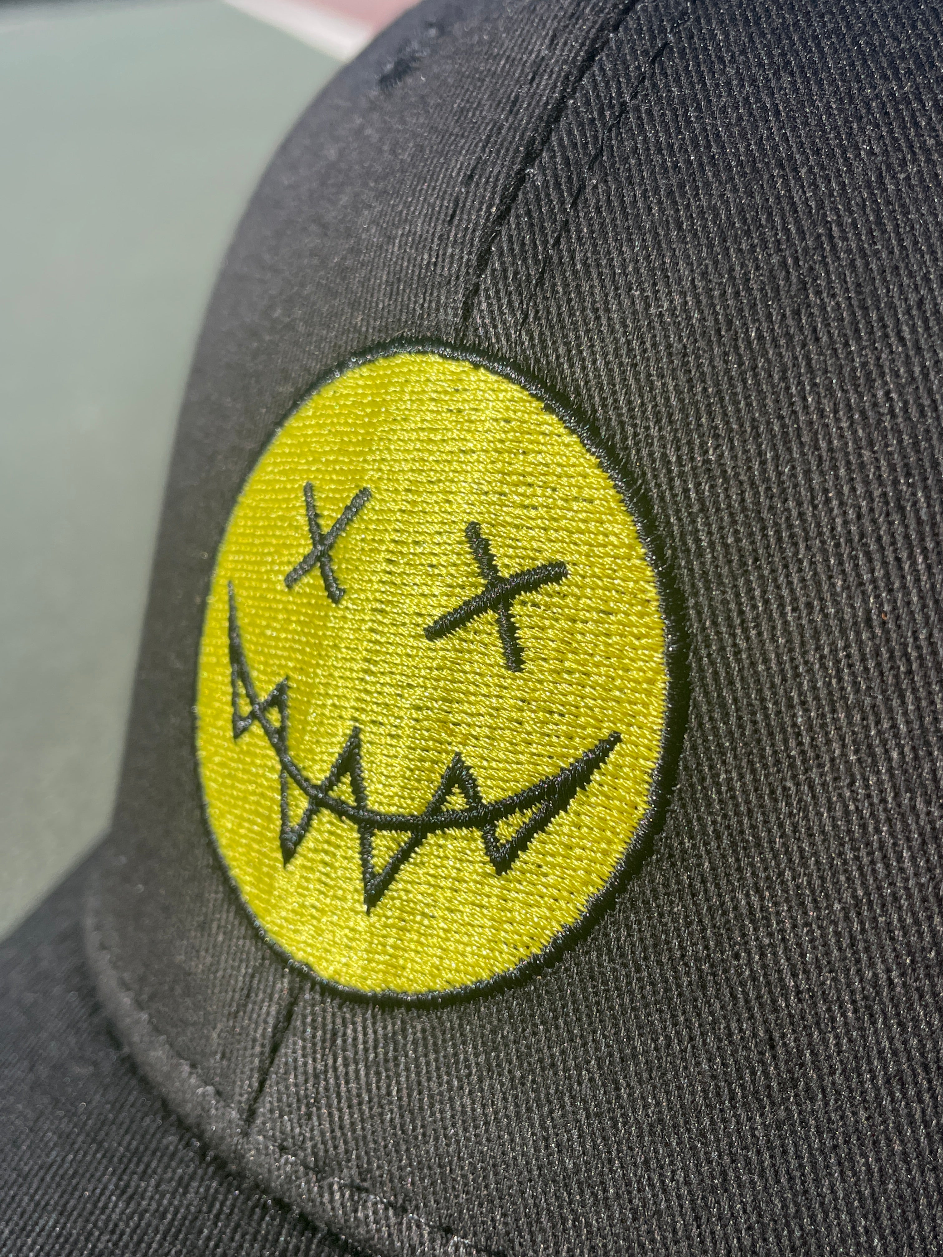 Black Dubby Smiley Hat - Be Better